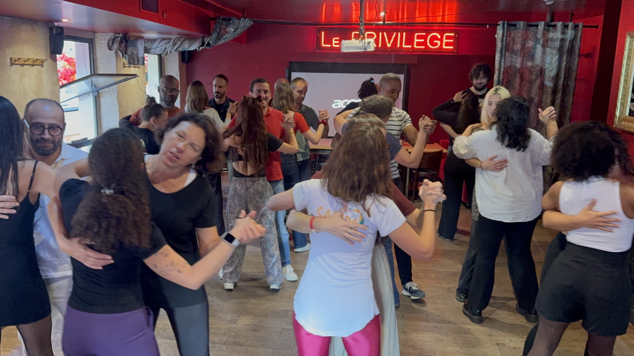Cours de danse brésilienne Descubra